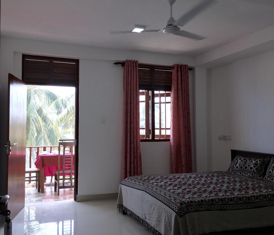 Open Sky Bed & Breakfast Weligama Exterior photo
