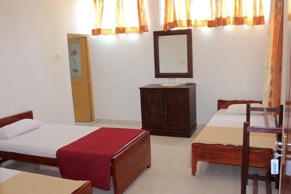 Open Sky Bed & Breakfast Weligama Exterior photo