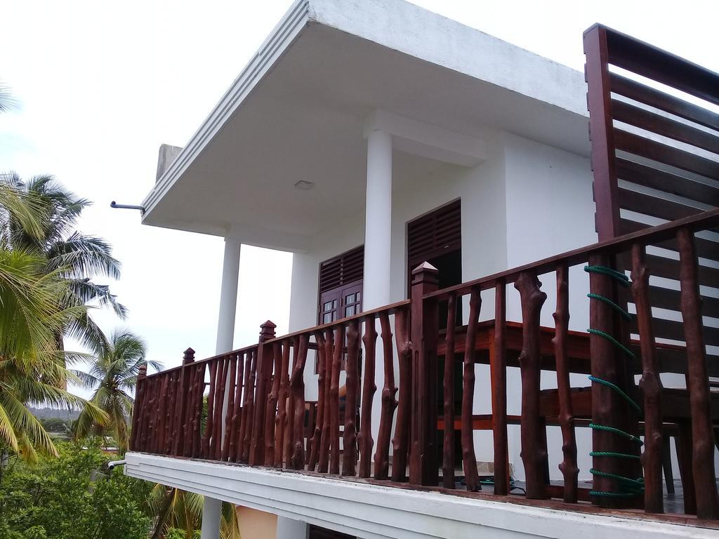 Open Sky Bed & Breakfast Weligama Exterior photo