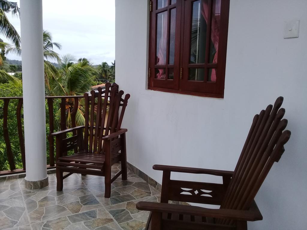 Open Sky Bed & Breakfast Weligama Exterior photo