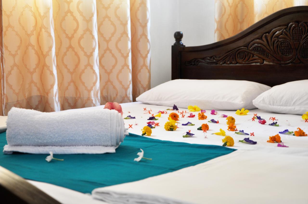 Open Sky Bed & Breakfast Weligama Exterior photo