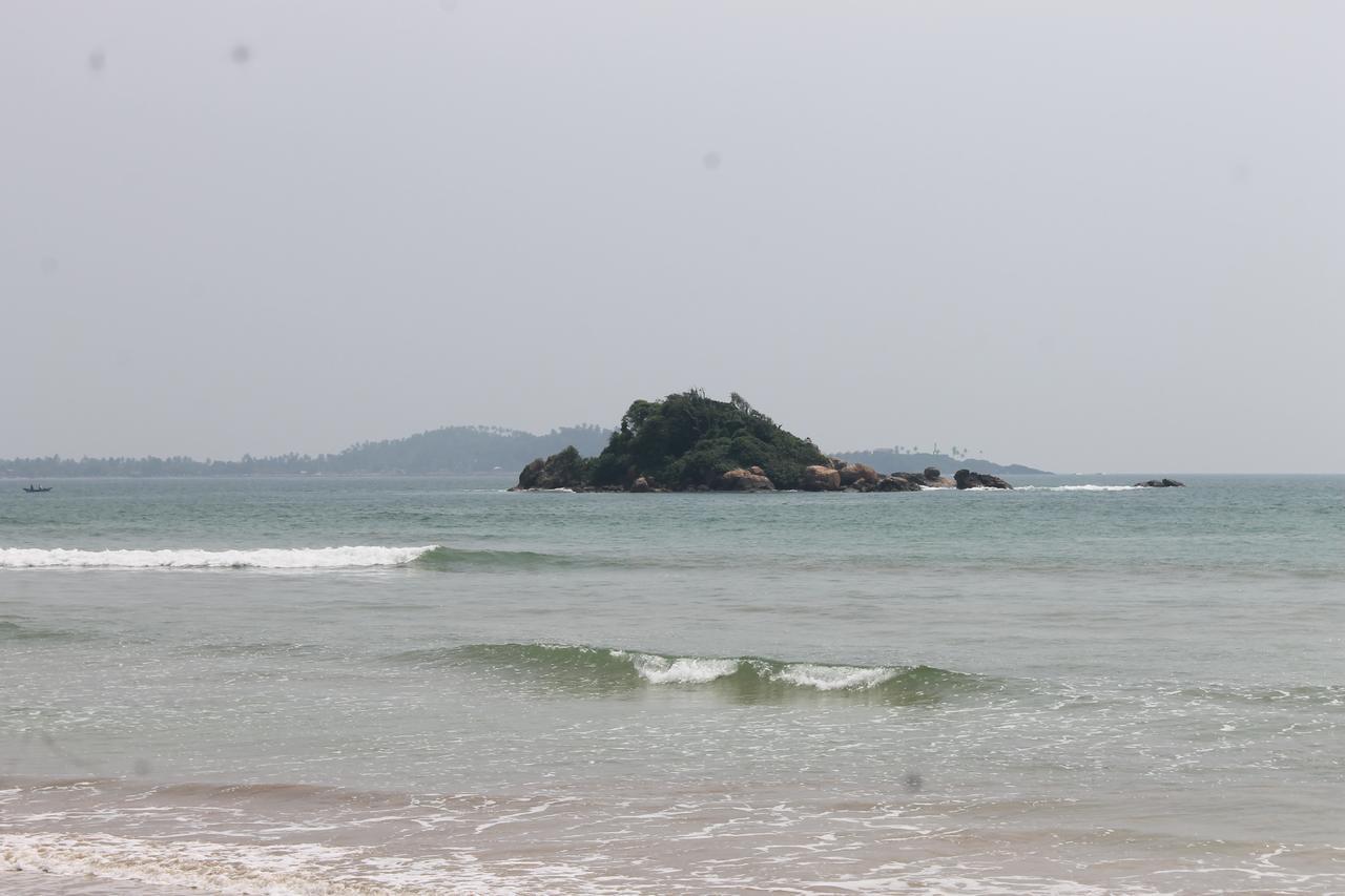 Open Sky Bed & Breakfast Weligama Exterior photo